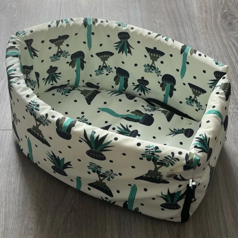Stylish Plant Print Dog Carrier